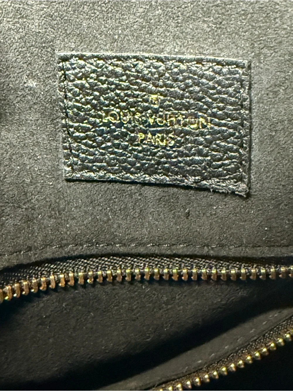 Louis Vuitton like new